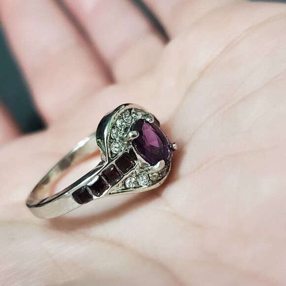 **Final Sale** Silver plated purple stone ring - Picture 8 of 8